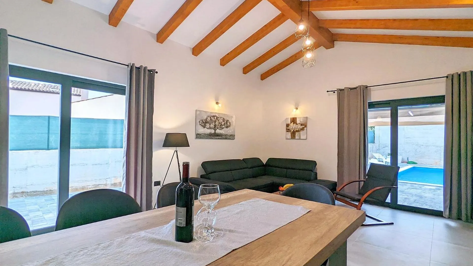 Casa Edera Villa Bale Holiday home